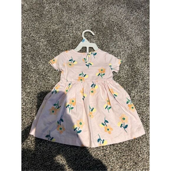 Carters dress outfit size 6 mos C20-26 - Picture 2 of 3